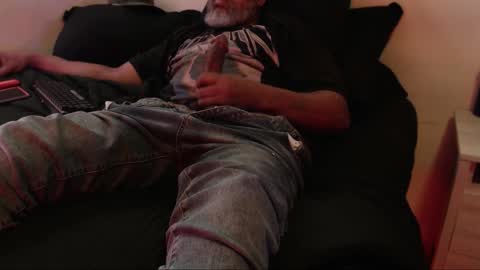 bigals10 online show from December 2025 01:35:02 AM