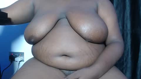 bella online show from November 2025 07:19:02 PM