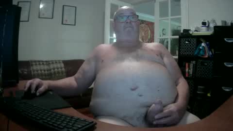 Snapshot of bigaussie5 chatting on February 2025 01:49:02 AM Bigaussie online show from February 2025 01:49:02 AM