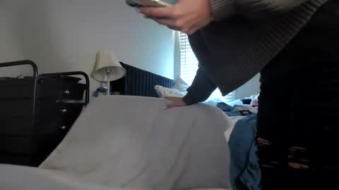 bigb00tijudy online show from October 2025 01:07:01 PM