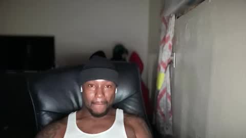 Snapshot of bigbackwoodcali chatting on November 2025 07:52:01 AM bigbackwoodcali online show from November 2025 07:52:01 AM