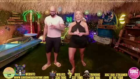 Snapshot of bigbananamilfshake chatting on April 2026 04:28:01 AM Mya and Angelo online show from April 2026 04:28:01 AM