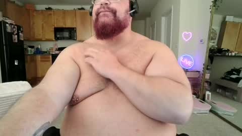 BigBear4Cuddles online show from April 2026 10:44:02 PM