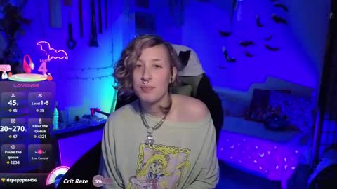 Snapshot of bigbearandbunny chatting on November 2025 08:53:01 PM bigbearandbunny online show from November 2025 08:53:01 PM