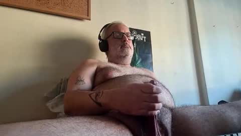 Snapshot of bigbearhector chatting on April 2026 07:58:02 PM BigBearXXX online show from April 2026 07:58:02 PM