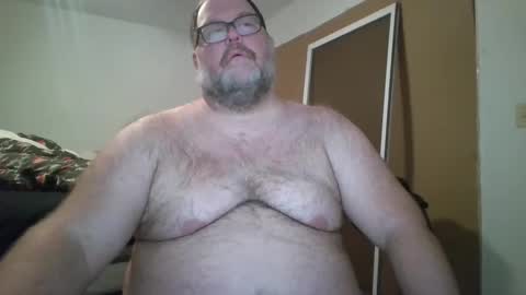 Snapshot of bigbearlittlebear2 chatting on January 2025 04:50:01 AM Bear Woods online show from January 2025 04:50:01 AM