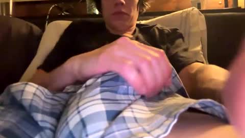 Snapshot of bigben281330 chatting on December 2024 04:57:02 PM bigben281330 online show from December 2024 04:57:02 PM