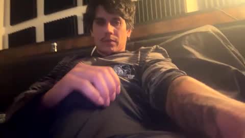 Snapshot of bigben281330 chatting on November 2025 03:17:01 AM bigben281330 online show from November 2025 03:17:01 AM