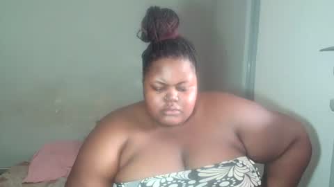 Natasha online show from February 2025 01:39:01 PM