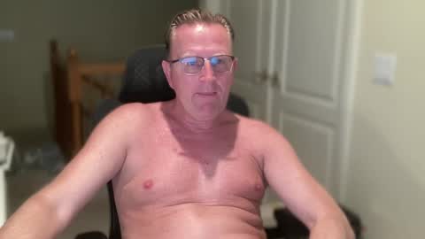 Snapshot of bigblondviking chatting on February 2025 07:20:01 AM bigblondviking online show from February 2025 07:20:01 AM