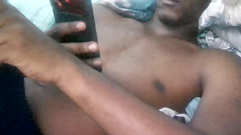 Snapshot of bigblunt507 chatting on December 2025 04:08:02 AM bigblunt507 online show from December 2025 04:08:02 AM