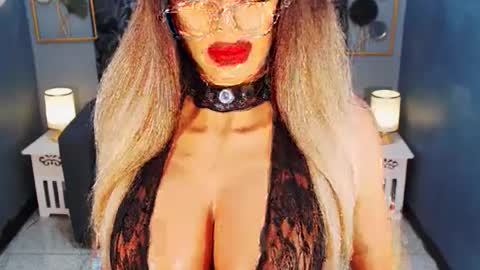 Loraine Cruz online show from July 2026 08:38:01 AM
