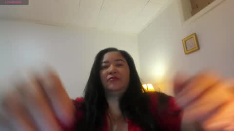 Snapshot of bigboobs_es chatting on February 2025 03:27:02 PM matilda online show from February 2025 03:27:02 PM