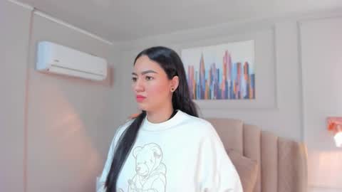   online show from October 2025 10:03:01 AM