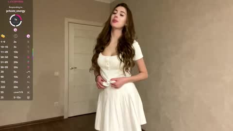 Liza online show from November 2025 12:49:02 PM