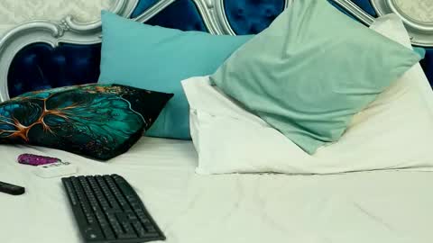 Abby online show from May 2026 12:30:01 AM