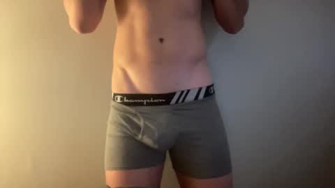 Snapshot of bigbootybrow chatting on November 2025 01:40:01 PM brow online show from November 2025 01:40:01 PM