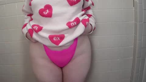 Isabella online show from December 2024 09:08:02 PM