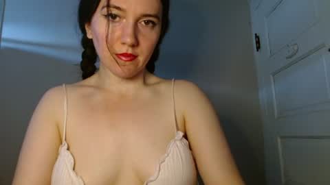 Isabella online show from June 2026 12:41:02 PM