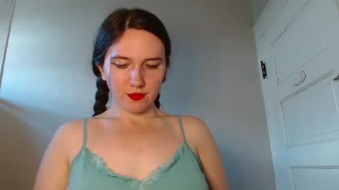 Isabella online show from July 2026 07:49:02 PM