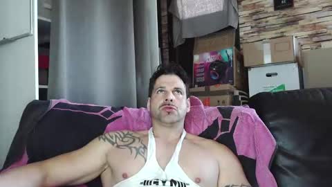 Bigboyband online show from March 2026 12:20:01 PM