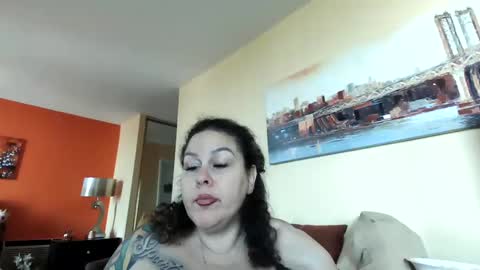 Snapshot of bigbreastsabrina chatting on September 2025 06:29:01 PM BIG BREAST SABRINA online show from September 2025 06:29:01 PM