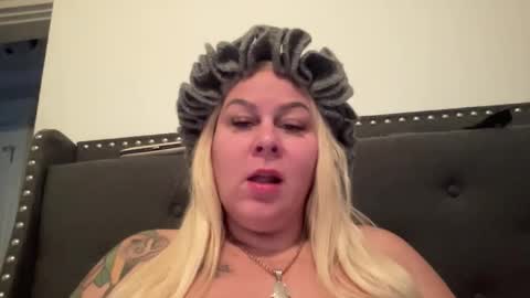 BIG BREAST SABRINA online show from November 2025 04:31:02 PM