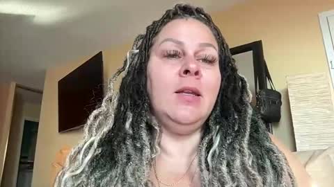 Snapshot of bigbreastsabrina chatting on April 2026 01:17:01 PM BIG BREAST SABRINA online show from April 2026 01:17:01 PM