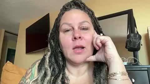 Snapshot of bigbreastsabrina chatting on May 2026 01:05:01 PM BIG BREAST SABRINA online show from May 2026 01:05:01 PM