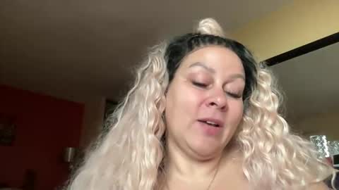Snapshot of bigbreastsabrina chatting on May 2026 12:33:01 PM BIG BREAST SABRINA online show from May 2026 12:33:01 PM