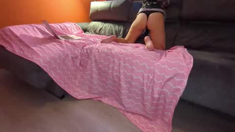 Snapshot of bigbuttchick chatting on October 2025 09:46:01 PM bigbuttchick online show from October 2025 09:46:01 PM