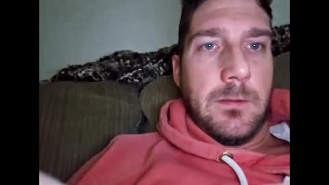 Snapshot of bigcanuck35 chatting on October 2025 12:52:02 PM bigcanuck35 online show from October 2025 12:52:02 PM