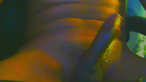 Snapshot of bigchocolate19cm chatting on December 2025 04:02:01 PM bigchocolate19cm online show from December 2025 04:02:01 PM