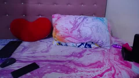 Snapshot of bigclit_luisa chatting on March 2025 10:51:01 AM bigclit_luisa online show from March 2025 10:51:01 AM