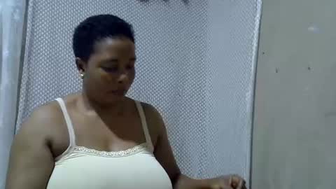 Snapshot of bigclit_wethairypus chatting on July 2026 05:22:01 AM bigclit_wethairypus online show from July 2026 05:22:01 AM