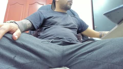 bigcock_hair online show from December 2025 11:11:01 PM