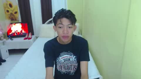 Snapshot of bigcock_kerbzz chatting on October 2025 08:04:01 AM bigcock_kerbzz online show from October 2025 08:04:01 AM