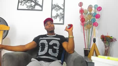 Snapshot of bigcock_latin01 chatting on March 2025 02:32:01 AM sexy muscle online show from March 2025 02:32:01 AM