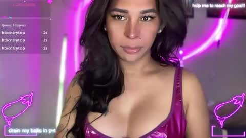 Snapshot of bigcockamanda23 chatting on April 2026 05:14:02 AM queen amanda online show from April 2026 05:14:02 AM