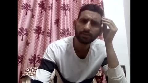 Snapshot of bigcockboy2580 chatting on February 2025 06:01:01 PM akash online show from February 2025 06:01:01 PM