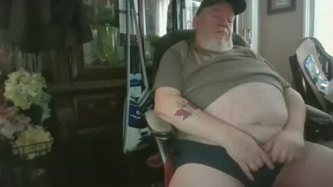 BigDaddyBear online show from February 2026 05:25:01 PM