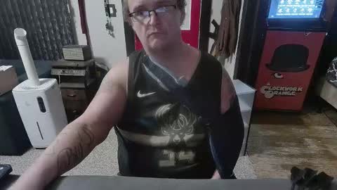 Snapshot of bigdbrillion chatting on January 2026 01:52:01 AM Darryl online show from January 2026 01:52:01 AM