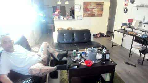 bigdickpiercedtattoos online show from October 2025 02:44:01 AM