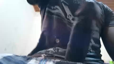 bigdja2001 online show from October 2025 03:54:01 PM