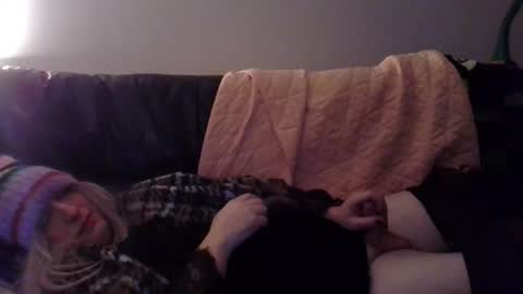 Madelyn online show from December 2025 04:18:02 AM