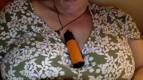 bigdoublee online show from May 2026 09:27:02 AM