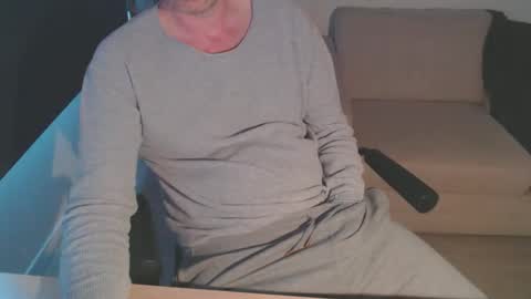 Snapshot of bigdutchenergy chatting on November 2025 12:27:02 PM BigDutchEnergy online show from November 2025 12:27:02 PM