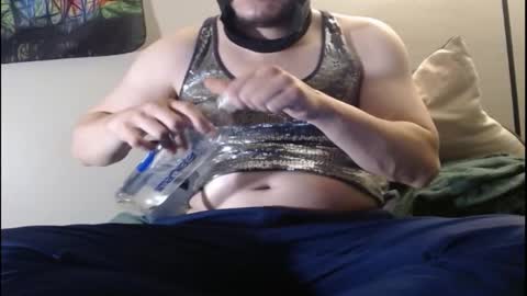 Snapshot of bigfeet420 chatting on March 2025 04:54:02 AM Bigandthick online show from March 2025 04:54:02 AM