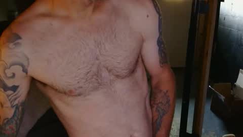 Snapshot of bigfox27 chatting on April 2026 01:12:02 PM bigfox27 online show from April 2026 01:12:02 PM