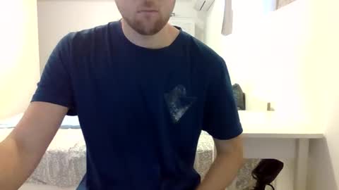 Snapshot of biggbaguette1 chatting on September 2025 10:25:02 AM biggbaguette1 online show from September 2025 10:25:02 AM